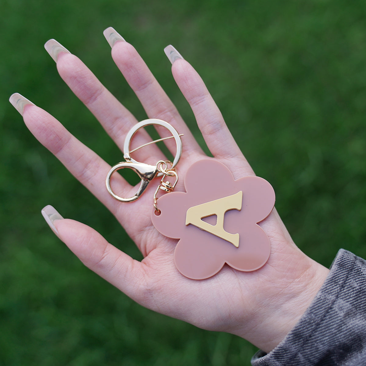 Owllaser Flower Style-Keychain, Backpack Buckle with Initial