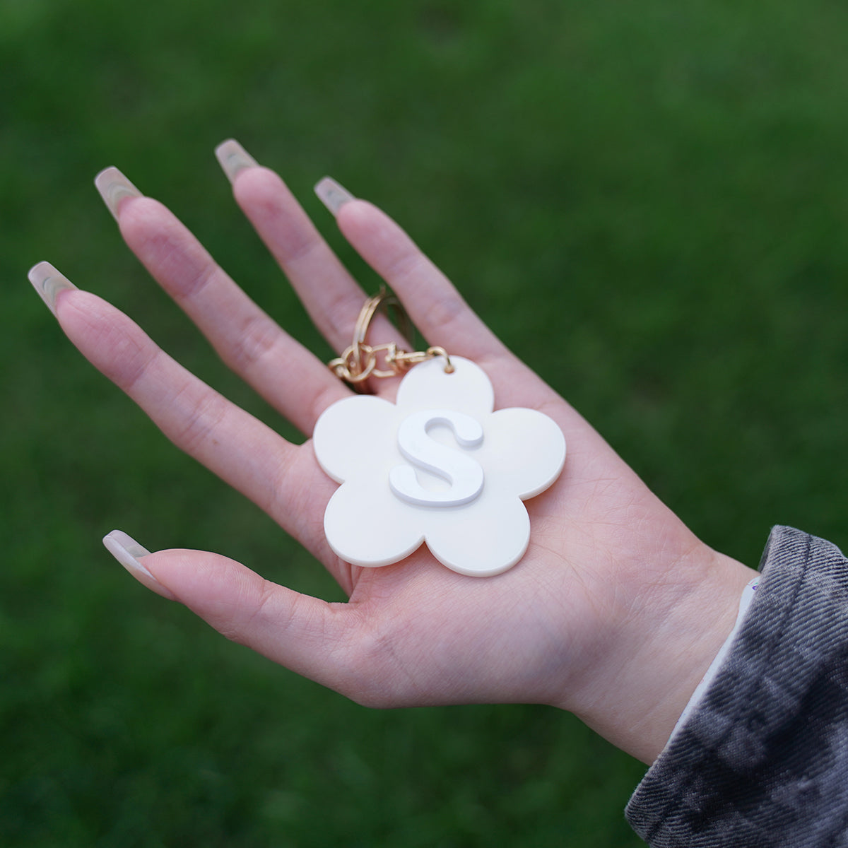 Owllaser Flower Style-Keychain, Backpack Buckle with Initial