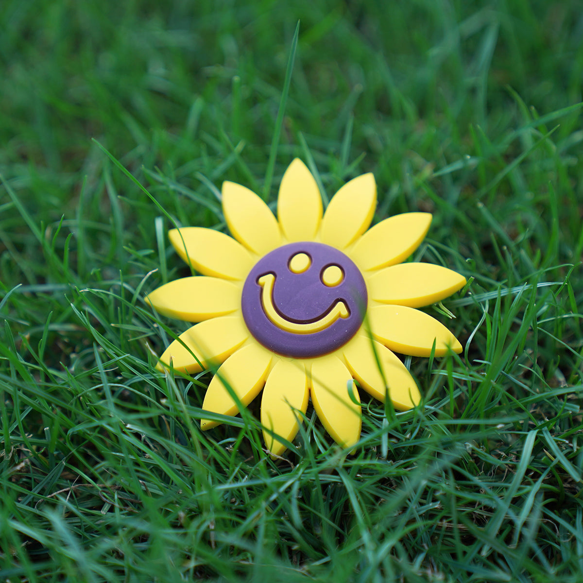 Owllaser Smile Sunflower Rubber Beach Bag Accessories, Big Charms for Bogg Bag